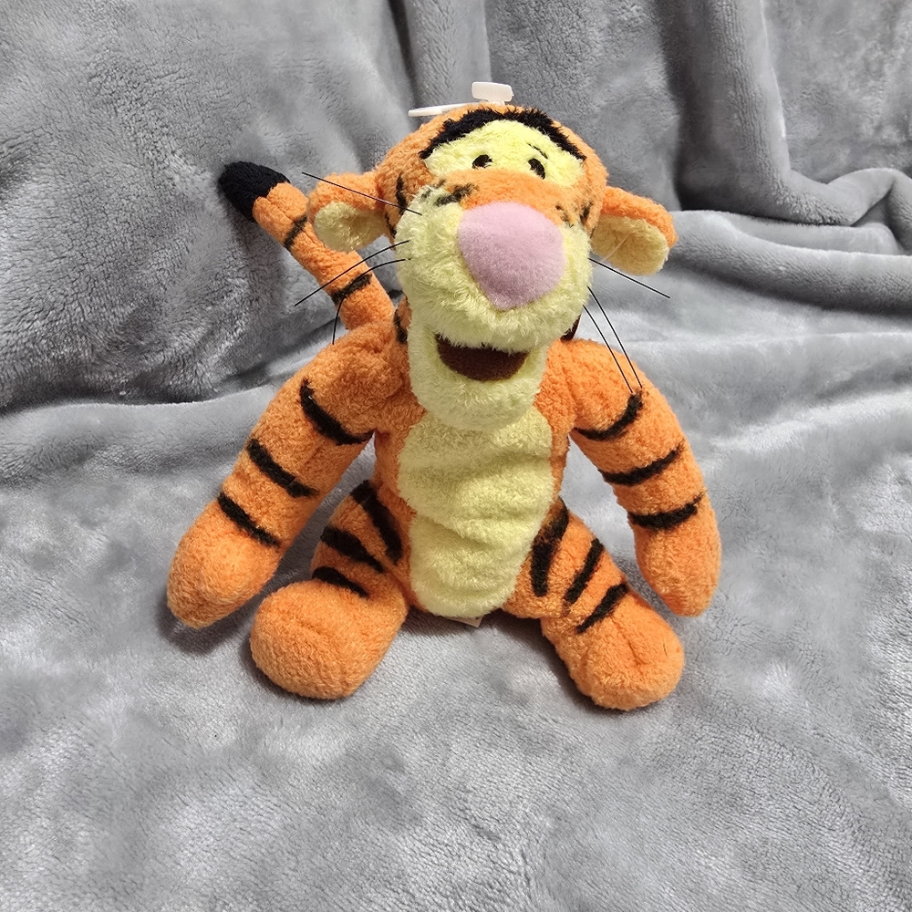 Disney Tigger Winnie The Pooh Plush 7 Inches Toy Applause Stuffed Animal W/ Tag